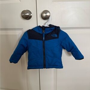 The North Face Blue and Navy Toddler Hooded Puffer Jacket reversible